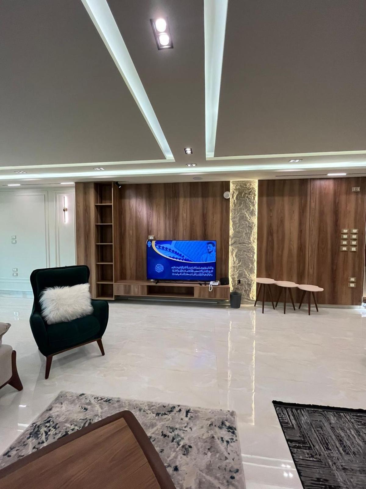 كامله فندقية بابراج مول سيتي سنتر Apartment *